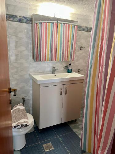 PELEKAN rooms and apartments afroditi 31