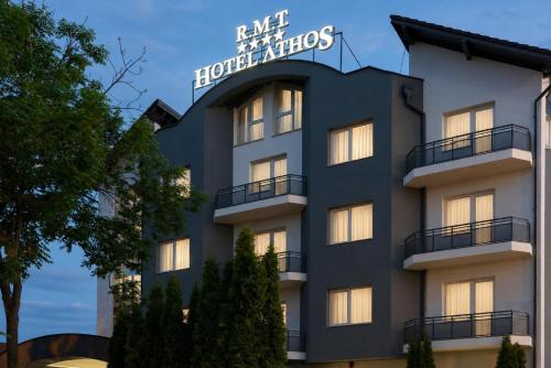 Hotel Athos R.M.T. — Property building