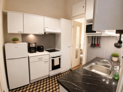 Place Vieille - charming apartment in the Old Town
