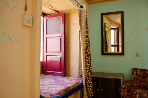 Postel nebo postele na pokoji v ubytování Hotel Desert