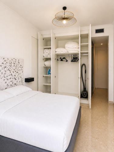 Zone Pietonne Studio with Private Terrace Heart of Nice 2 min Beach