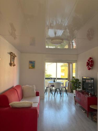 Charmant T2 avec loggia - Port Malfato - Rénové et lumineux