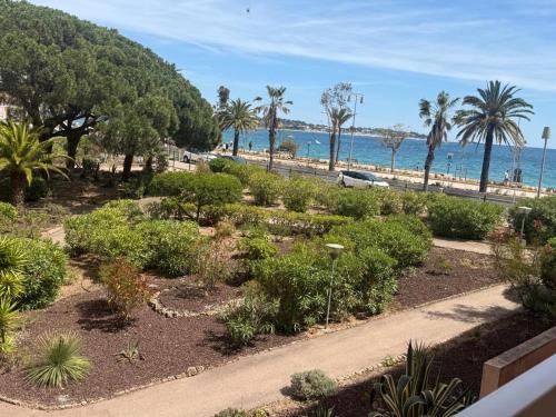 Appartement 2 chambres front de mer 40m plage vue mer clim - Fréjus plage