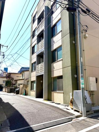 池袋バス9分大山駅徒歩12分バストイレ別築2年インテリアグリーンで静かな場所