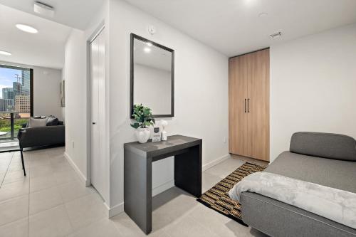 501 First Miami Worldcenter by Palermo Home Miami photo 161