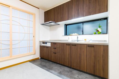 Luxury Japanese Villa丨Kids Room丨Family-Friendly丨Fits Groups丨Near Tsutenkaku丨150m to Ebisucho丨Rakui