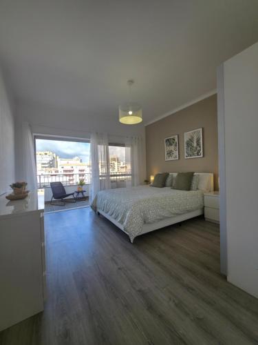 Casa Bella Sun, 4 min walk Praia da Rocha with Pool