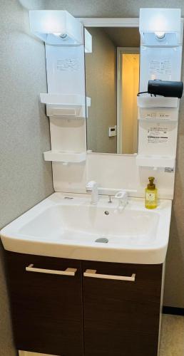 谷本の宿 USJへ4駅20分 海遊館近く 朝潮橋駅徒歩7分 5名宿泊可 WiFi完備