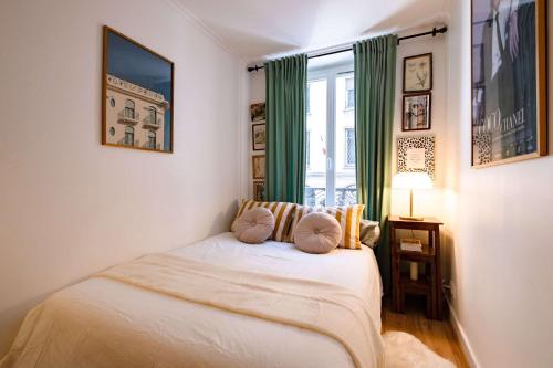 Typical Flat Eiffel Tower 4 Guests