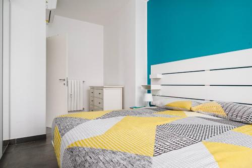 NEW - 2BR - 2 Baths - A-C - M2 Cimiano - Bus 53