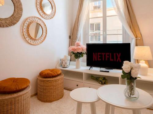Charming Renovated 1BR Marais Pompidou