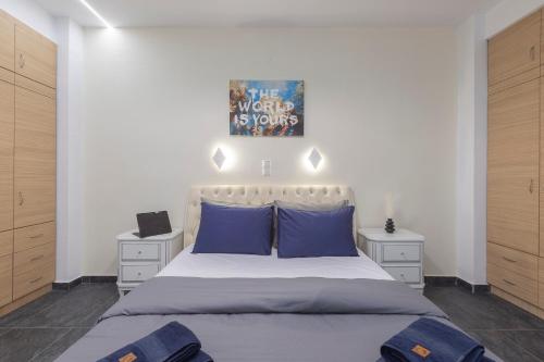Walk Everywhere / Modern 2BR