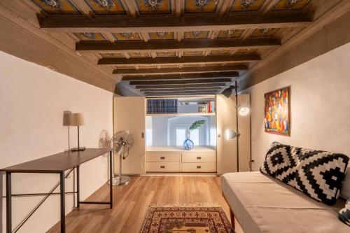Design apartment in the center