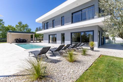 Villa Adistria