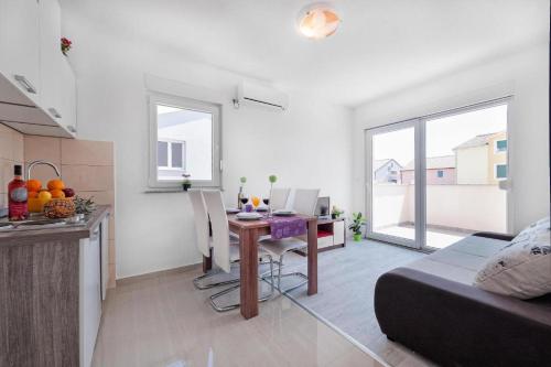 Holiday home Hrvoje
