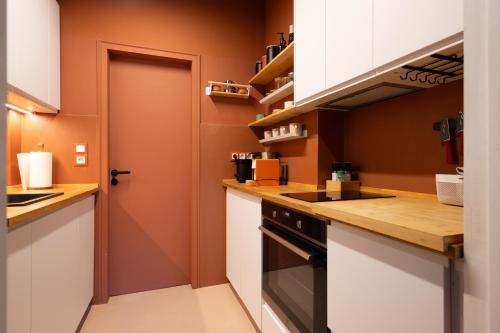 Your Haven in Kolonaki - opposite the French school- Didotou - 1Br - stylish & cosy