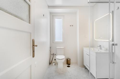 WHome Family-Friendly Apartment in Prime Areeiro Location