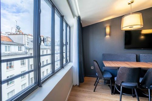 UrbanFlat 135 - Central Luxurious Apartment in Paris