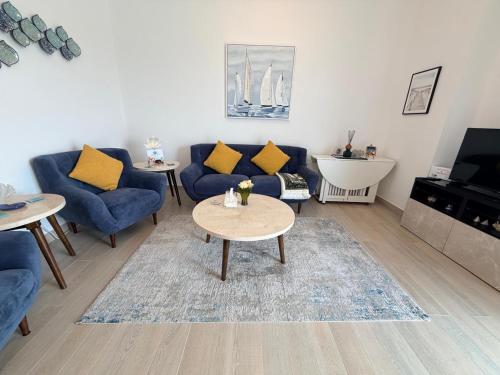 2BR peaceful Canal view home