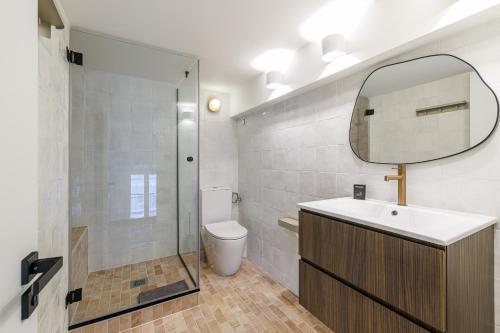20 QUAI LUNEL - Loft vue Port de Nice - 2 suites mezzanine - Climatise