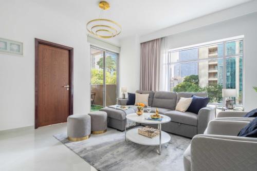 Frank Porter - The Residences 5