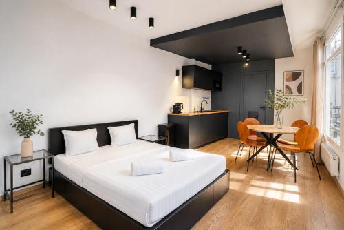 Vuode tai vuoteita majoituspaikassa Dreamyflat - loft opera