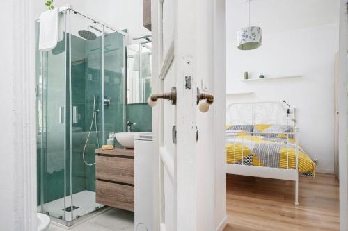 NEW - 4 pax - M5 Istria - Niguarda - No lift
