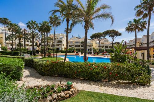 Sea View at White Pearl Beach II, Elviria, Marbella