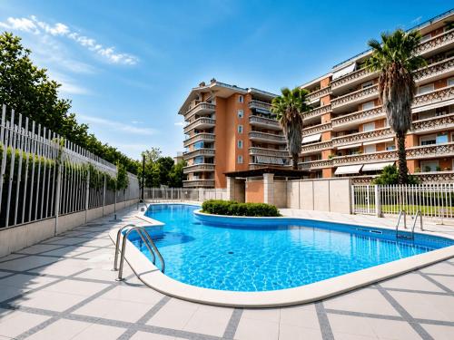 4BNB - Flaminia Prestigious Flat - swimming pool