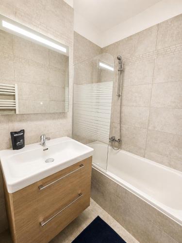 Le Rayon d'Antibes - Bright studio with terrace