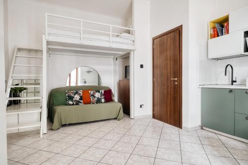 Hostmate - Milan - Volturno - Isola