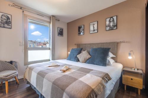 2 Room Terraced Apartment Cannes Centre