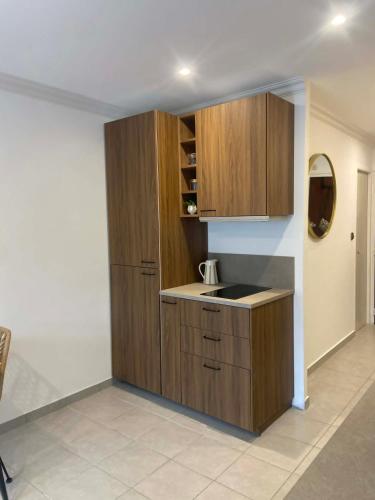 Studio rénové avec terrasse et parking La Grande Motte