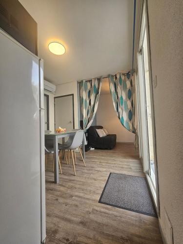 Jewel of Barcarès, with air conditioning and a terrace for 4