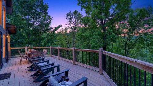 Rocking Chair Ridge by AvantStay photo 15