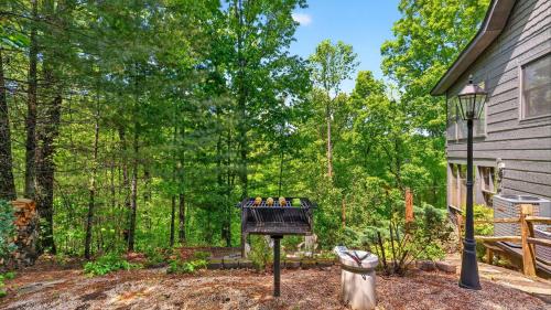 Rocking Chair Ridge by AvantStay photo 62