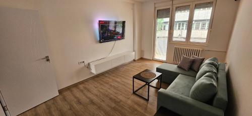 Foto Ira's Square 2 Bedroom Free Parking 3