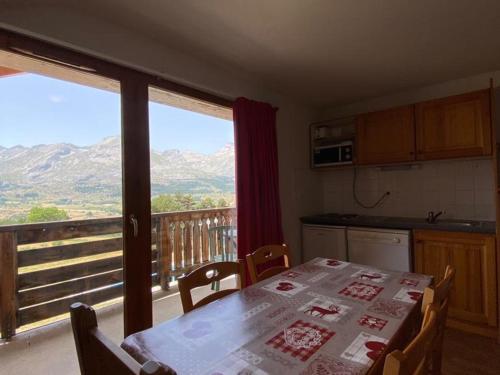 Appartement confort 6 pers, La Joue du Loup, parking inclus - FR-1-504-470