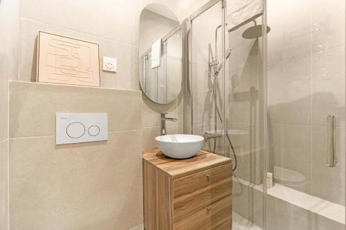 Luxury Suite Batignolles- Paris 17e
