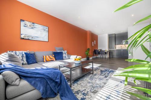 Churchill Square Views - 1 Bed Central Brighton Apartment - 400m to Beach - Sleeps 4 photo 11