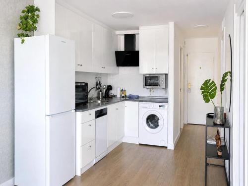 Apartamento con vistas al mar en Playmon Park