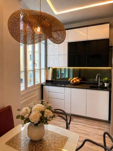 Riviera Beach, Design apartement near Croisette