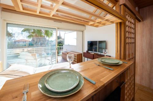 Appartement MOKU LUMIERE 南仏 木光居