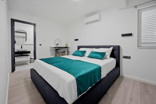 La Storia Apartments