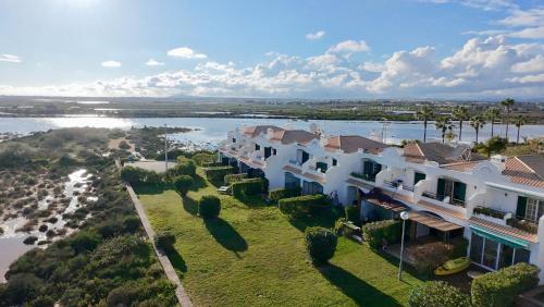 Villa Solria - Moradia T3 Primeira Linha Ria Formosa Cabanas de Tavira