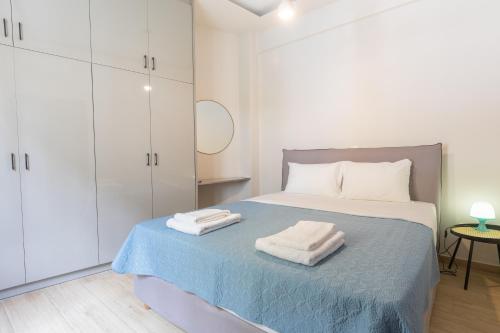 New Ventiri Suite 2, near Hilton, Athens Central, fully equipped