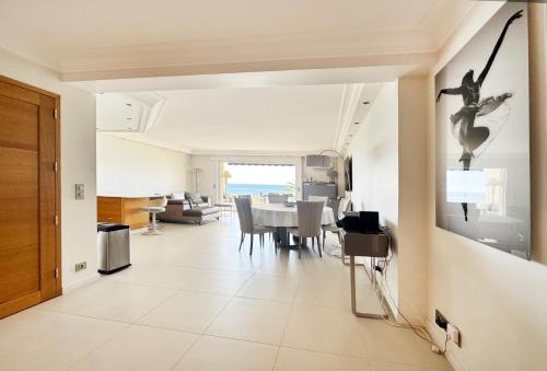 Luxury Sea View 3BR Terrace Garage Cannes