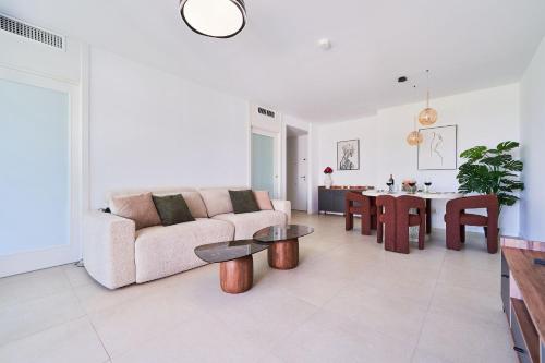 Luxury Terraza Álamos con Piscina climatizada a 5 min playa