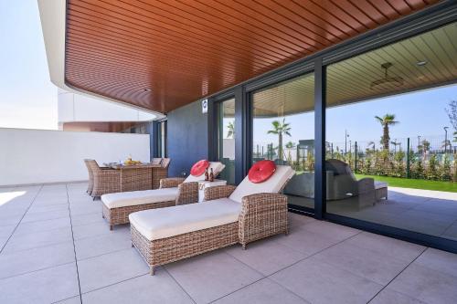 Luxury Terraza Álamos con Piscina climatizada a 5 min playa