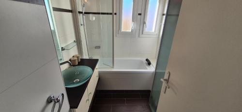 Village Occitan, Maison 6 pers, accès direct à la plage, wifi, parking, terrasse